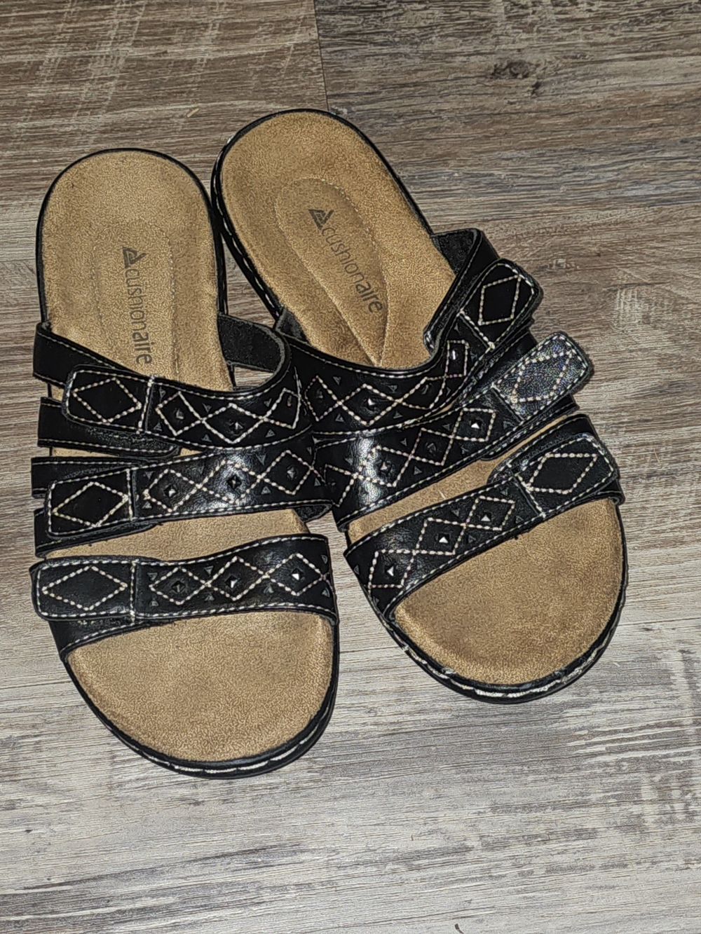 Cushionaire Black Comfort Slide Sandals